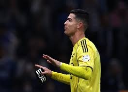 泰山队新赛季35人名单：青春风暴与冠军梦想